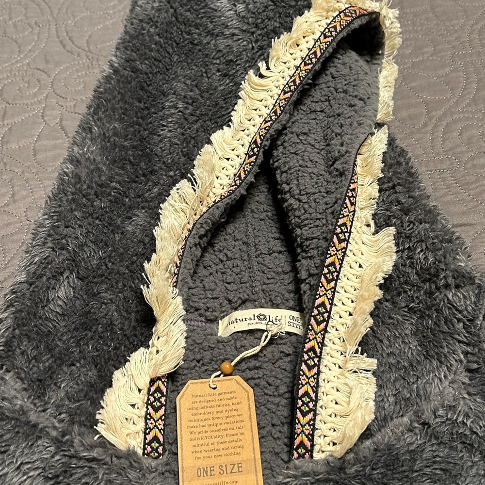 NWT Natural Life Women Hoodie Blanket Aztec Southwestern Boho Western One Size